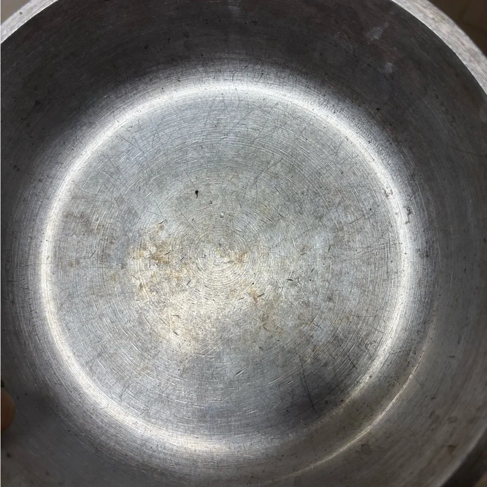 Vintage Guardian Service Cookware Heavy Hammered Aluminum Pan Dish